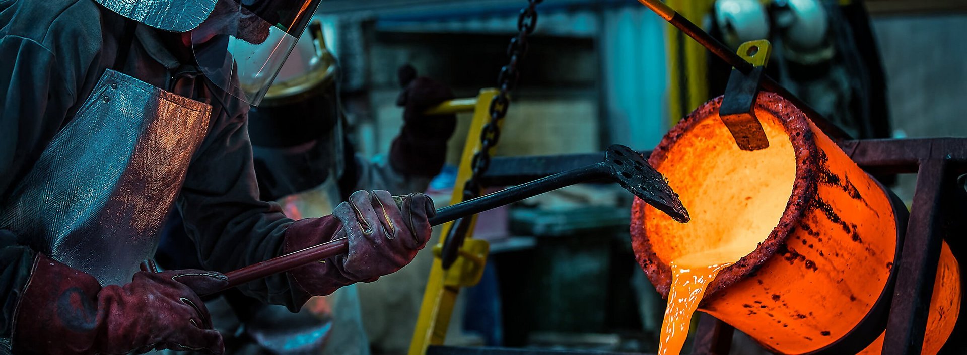 csm foundry worker pouring metal melting pot 1ff1c05569